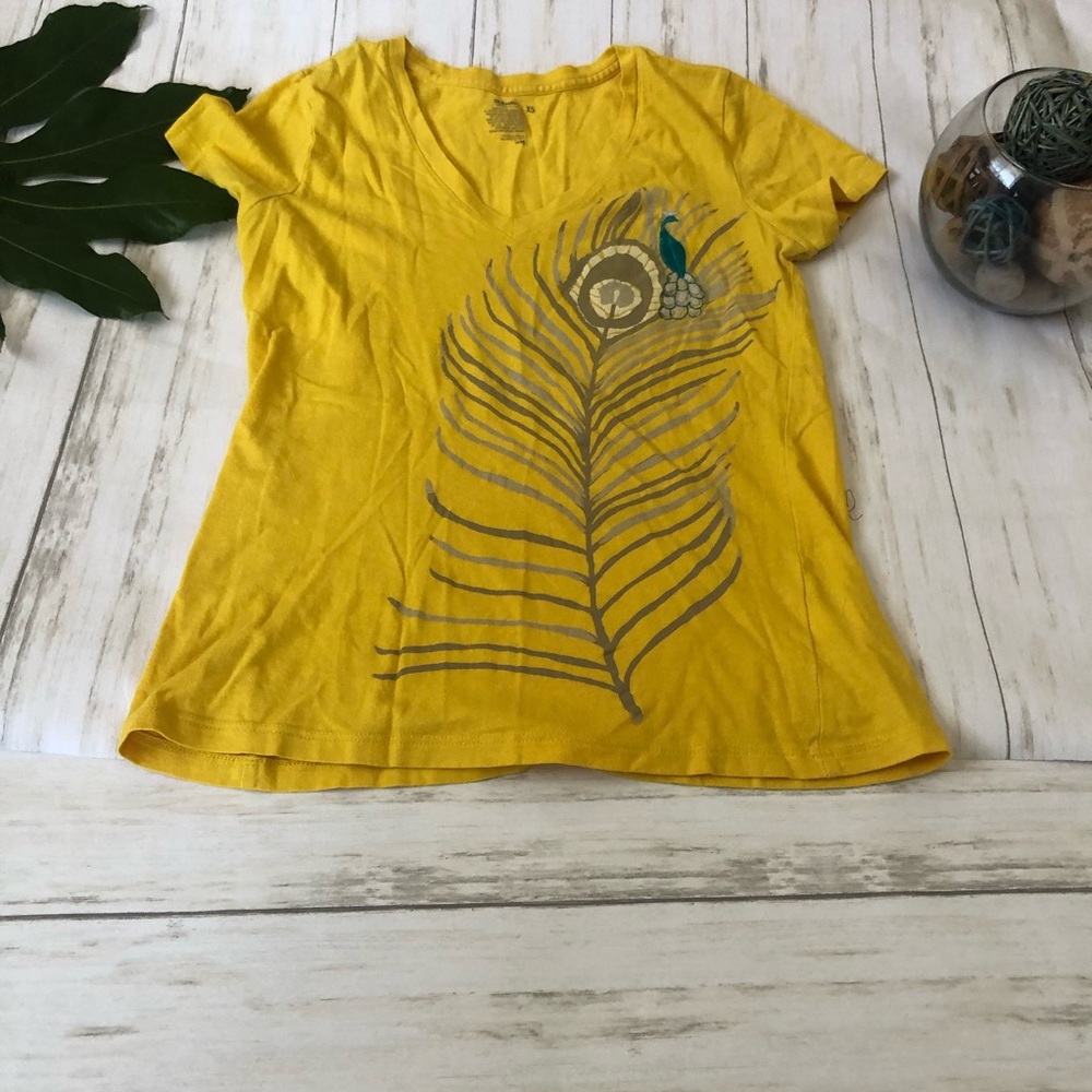 Lot of 3 old navy tees, tops and shirts size xs - Picture 6 of 7